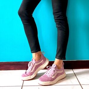 Converse Eco-Cush pink sneakers women’s sz 8.5